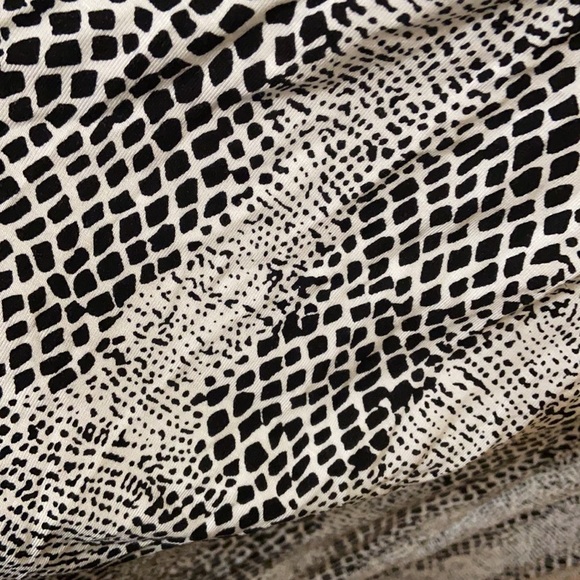 Halter mix print dress - Picture 6 of 9